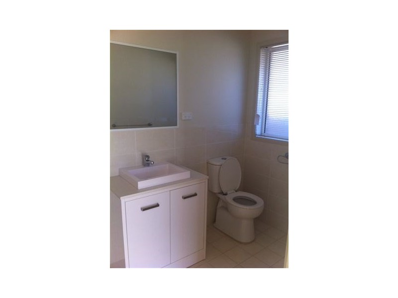 1/1 Palm Lily, Worrigee NSW 2540