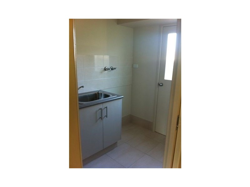 1/1 Palm Lily, Worrigee NSW 2540