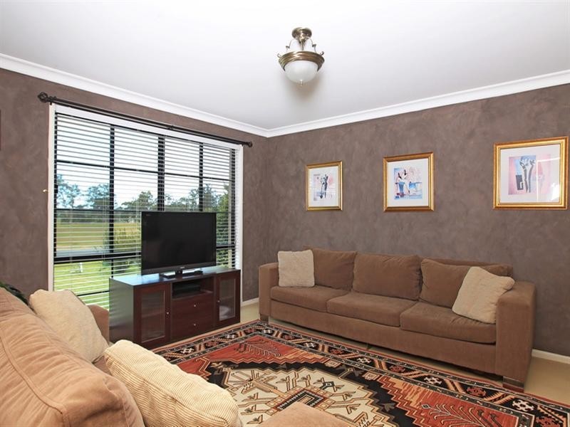 98 Rayleigh Drive, Worrigee NSW 2540