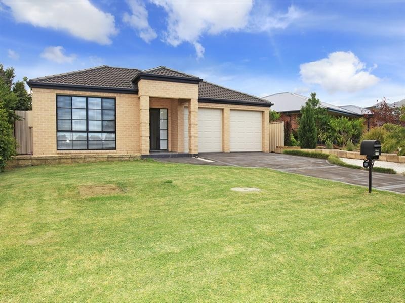 98 Rayleigh Drive, Worrigee NSW 2540