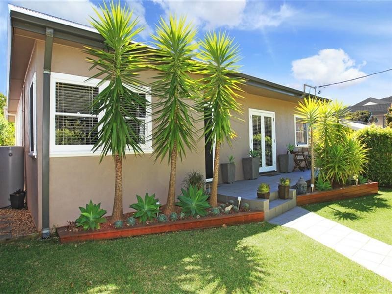 5 Huxley Street, Nowra NSW 2541