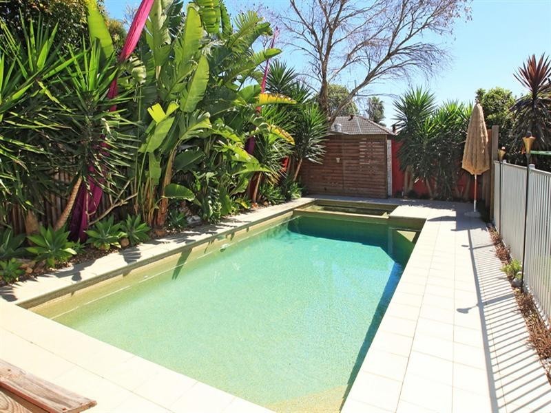 5 Huxley Street, Nowra NSW 2541