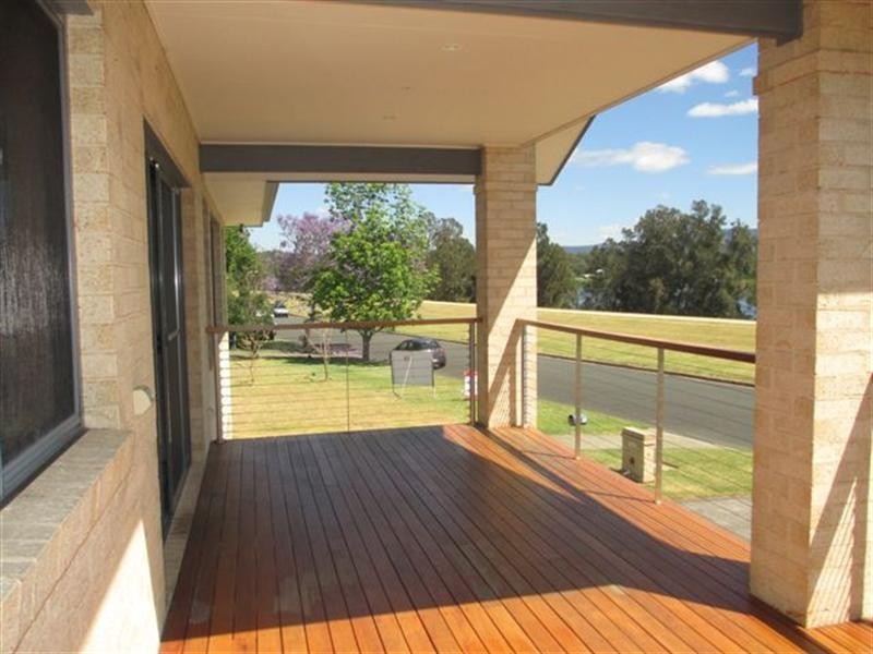 48 Riverview Road, Nowra NSW 2541