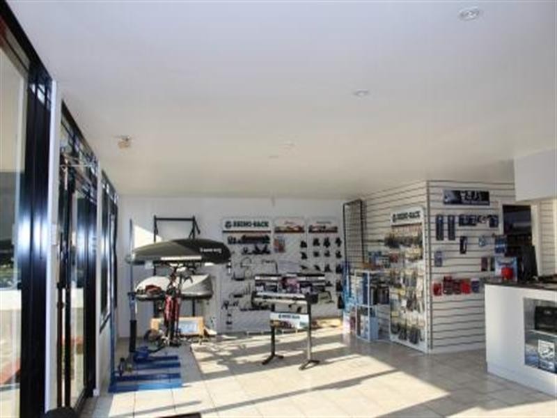 59 Albatross Road, Nowra NSW 2541