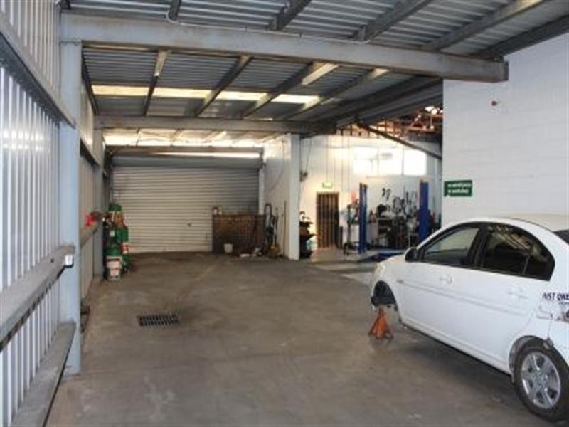 59 Albatross Road, Nowra NSW 2541