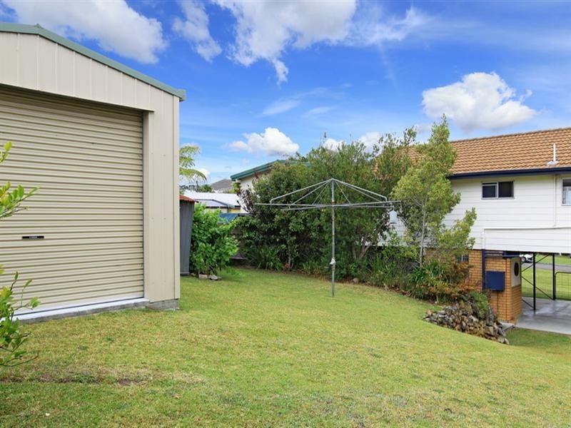 8 Pyree Street, Greenwell Point NSW 2540