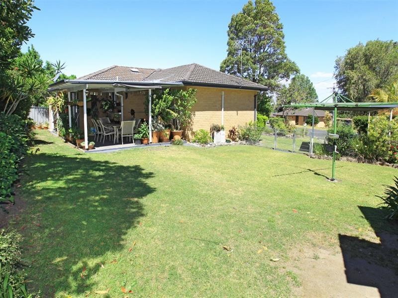 11 Kahlua Crescent, Bomaderry NSW 2541