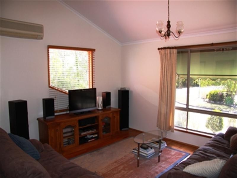124 Yurunga Drive, North Nowra NSW 2541