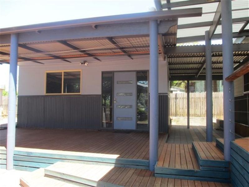 2 Ritchie Street, Bomaderry NSW 2541