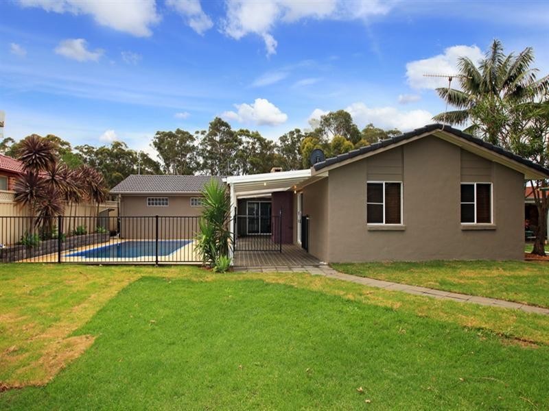 26 Cavalier Parade, Bomaderry NSW 2541