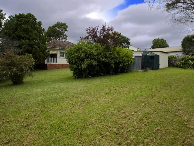 13 Huxley Street, Nowra NSW 2541