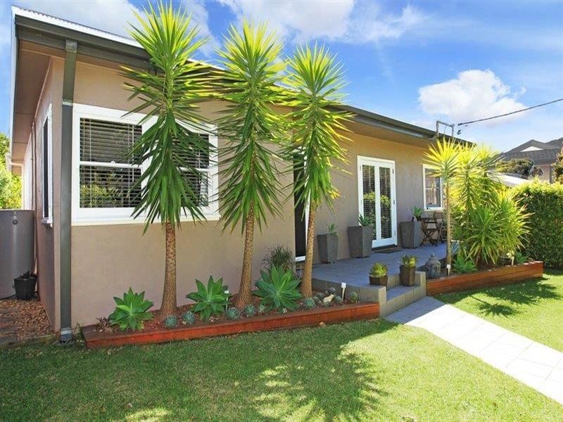 5 Huxley Street, Nowra NSW 2541