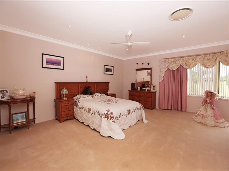 62 Bennett Place, Worrigee NSW 2540