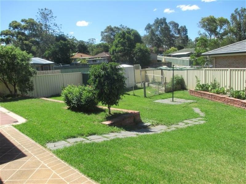 18 Cornelius Place, Nowra NSW 2541