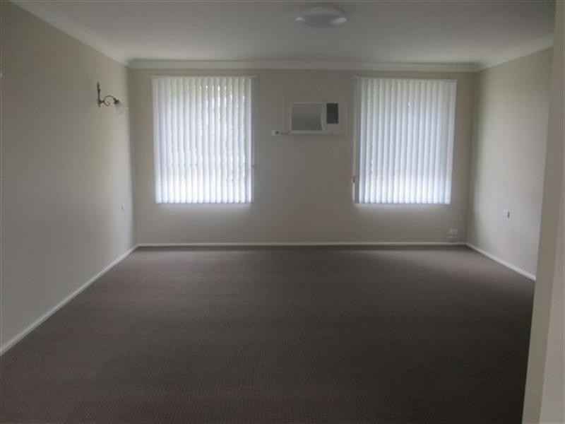 11 Monaghan Avenue, Nowra NSW 2541