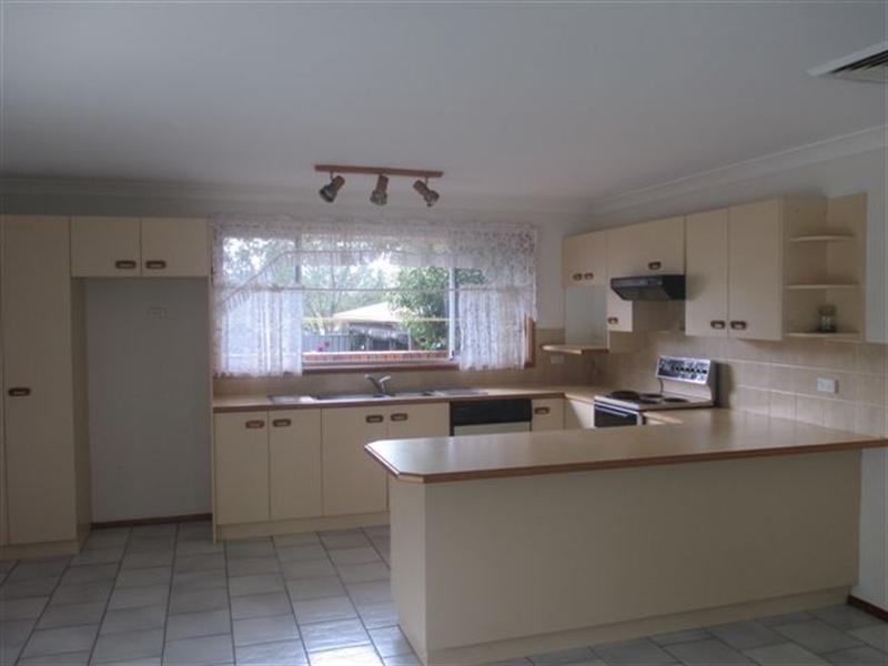 109` McMahons, North Nowra NSW 2541
