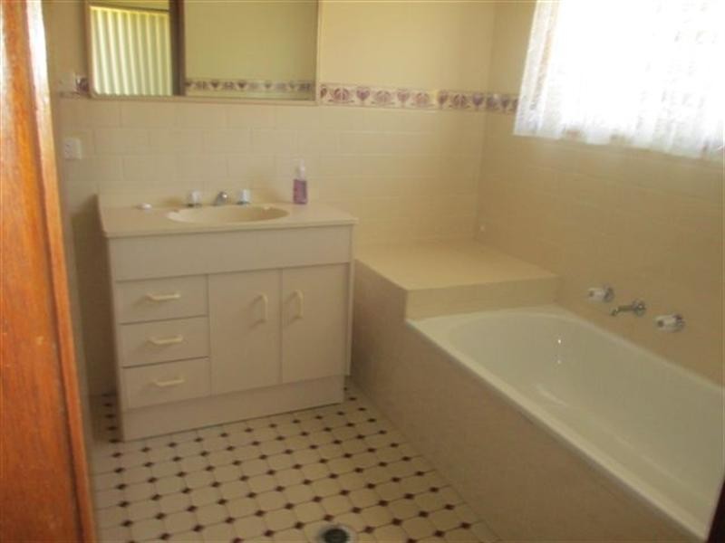 88 Judith Drive, North Nowra NSW 2541