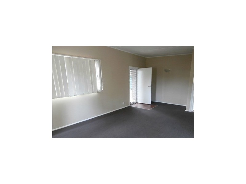 120 East Street, Nowra NSW 2541