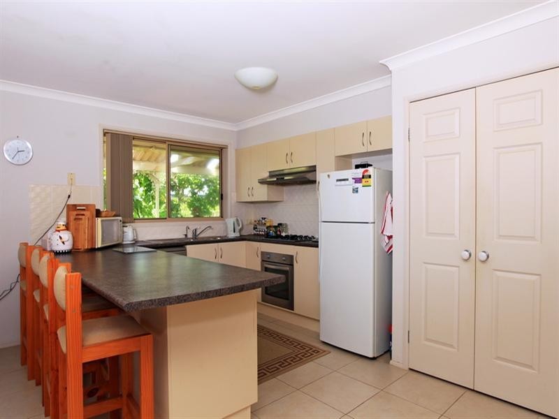 12 Carrington Park Drive, Nowra NSW 2541