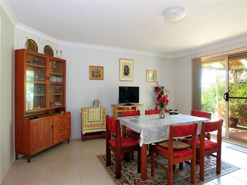 12 Carrington Park Drive, Nowra NSW 2541