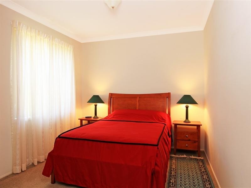 12 Carrington Park Drive, Nowra NSW 2541