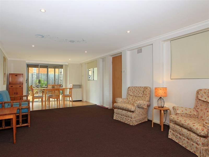 3 Walsh Crescent, North Nowra NSW 2541