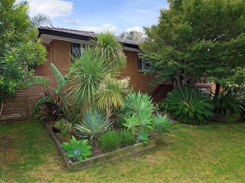 3 Walsh Crescent, North Nowra NSW 2541