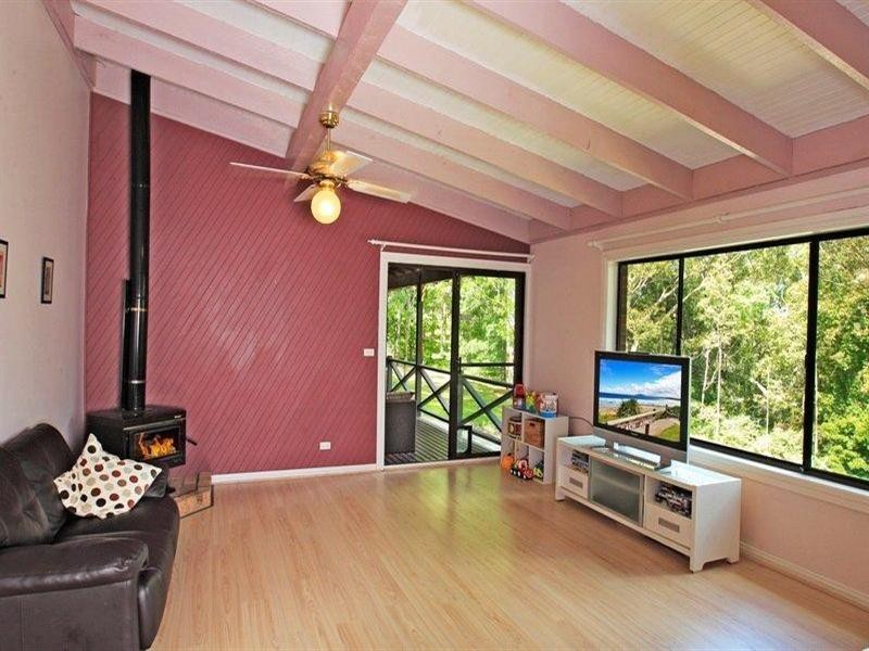 15 Barfields Road, Cambewarra NSW 2540