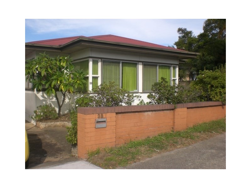 38 Illaroo Road, North Nowra NSW 2541