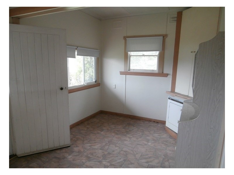 38 Illaroo Road, North Nowra NSW 2541