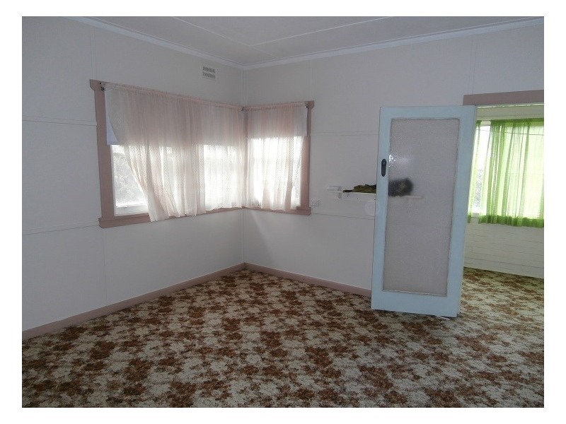 38 Illaroo Road, North Nowra NSW 2541