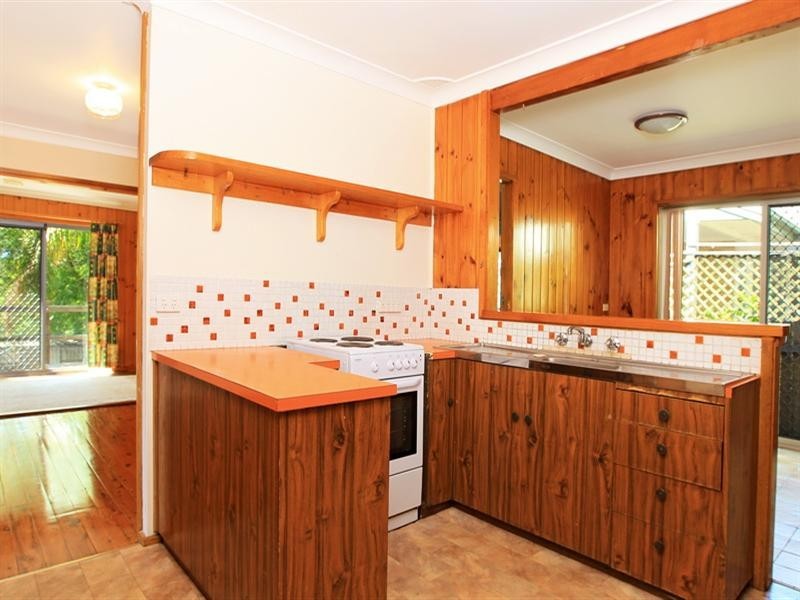 12 North Tarawal Street, Bomaderry NSW 2541