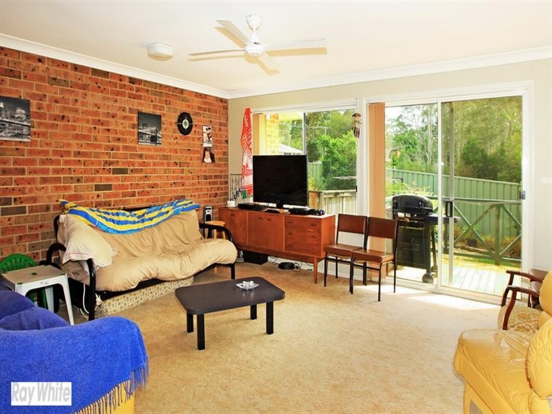 2/24 Bowada Street, Bomaderry NSW 2541
