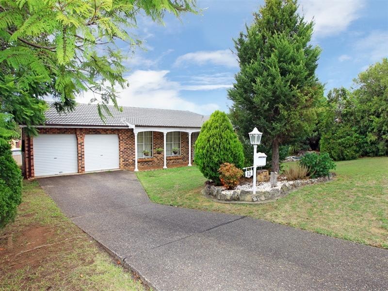 12 Kareela Crescent, North Nowra NSW 2541