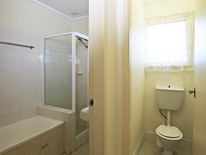 21 Alfred Street, Bomaderry NSW 2541