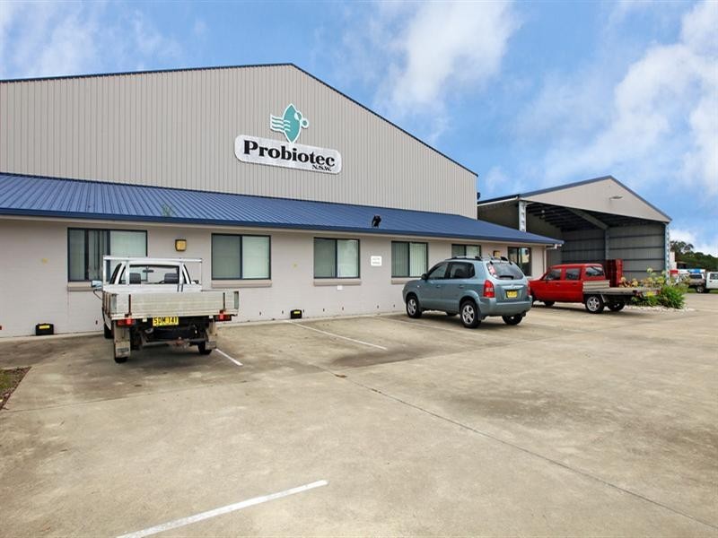 35 Norfolk Avenue, South Nowra NSW 2541