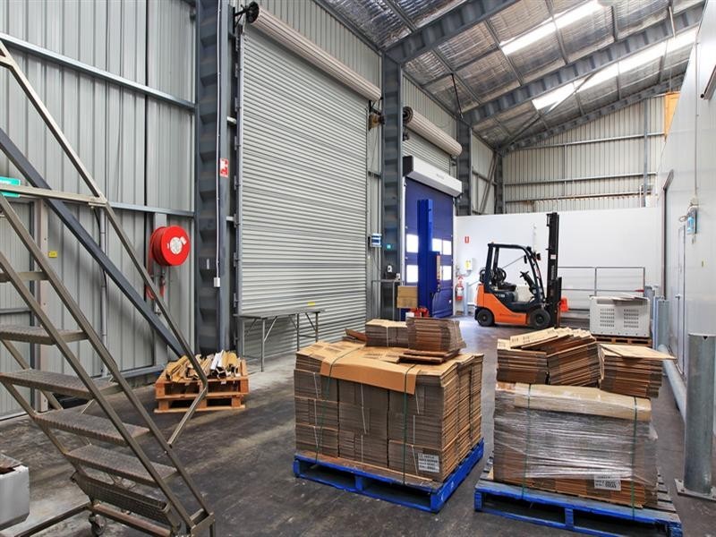 35 Norfolk Avenue, South Nowra NSW 2541