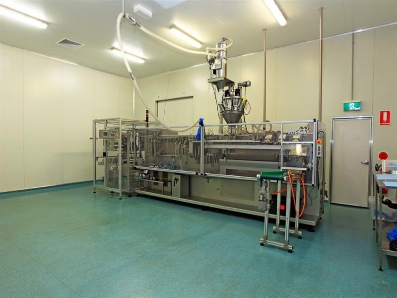 35 Norfolk Avenue, South Nowra NSW 2541