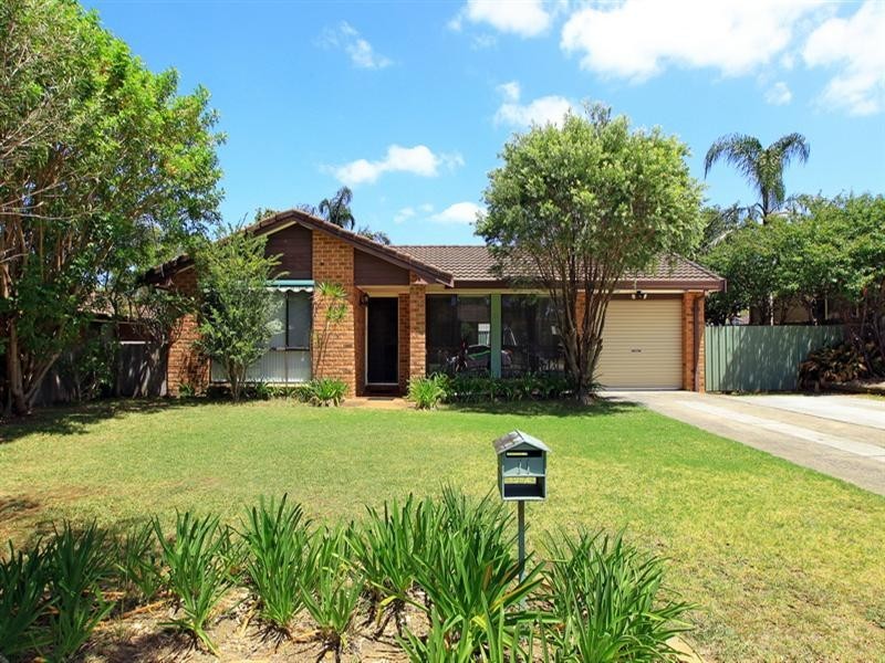 11 Balmaringa Avenue, North Nowra NSW 2541