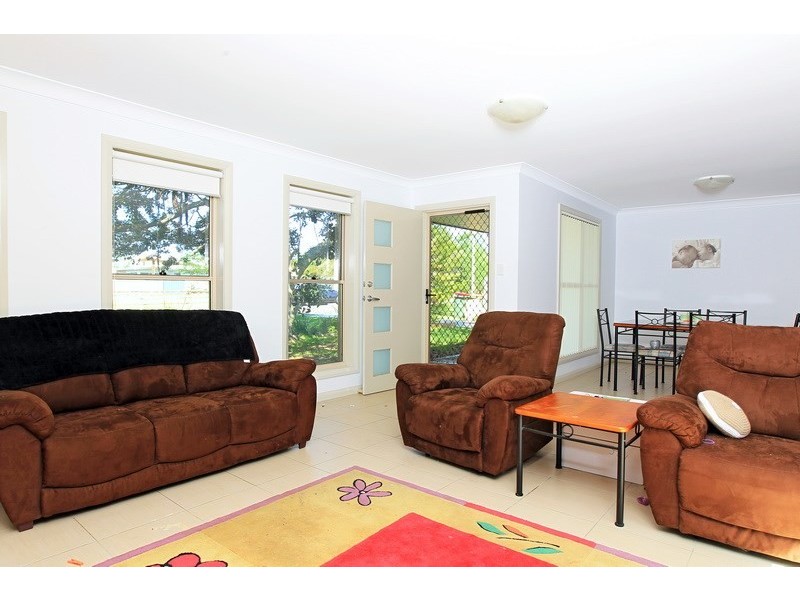 1B Hale Avenue, Nowra NSW 2541