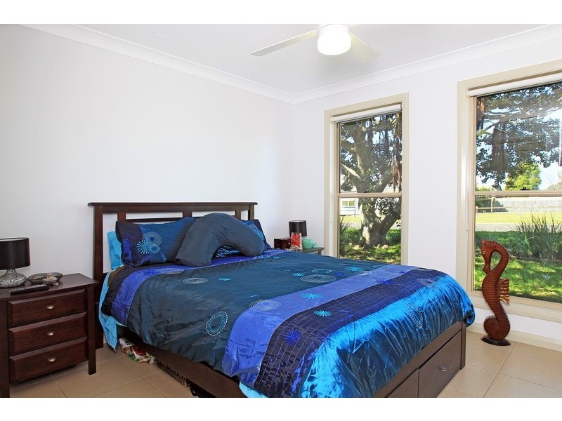 1B Hale Avenue, Nowra NSW 2541