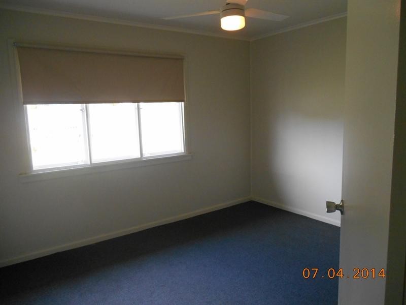 31 Leonard Street, Bomaderry NSW 2541