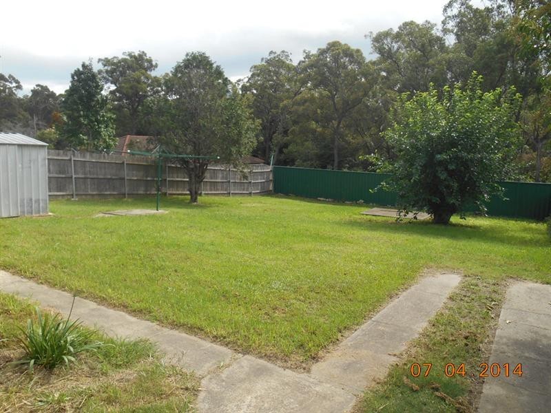 31 Leonard Street, Bomaderry NSW 2541