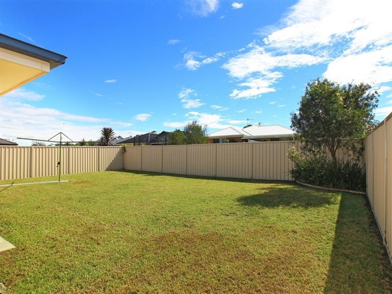 18 Mintbush Crescent, Worrigee NSW 2540