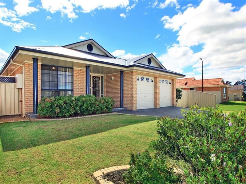 18 Mintbush Crescent, Worrigee NSW 2540