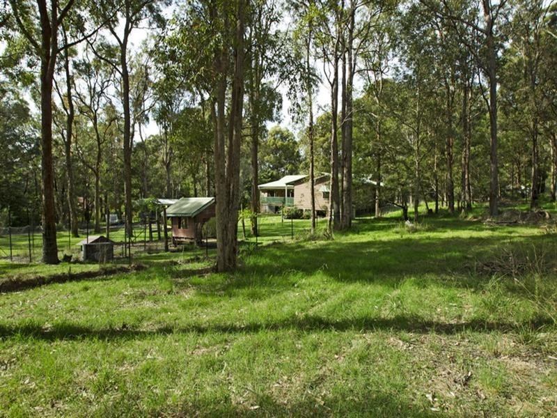 4 Linnane Street, Falls Creek NSW 2540