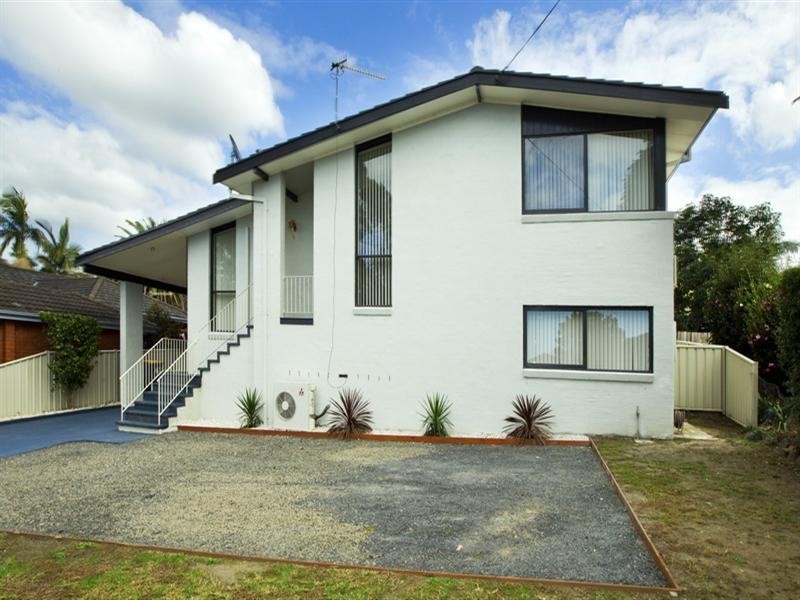 5 Kahlua Crescent, Bomaderry NSW 2541