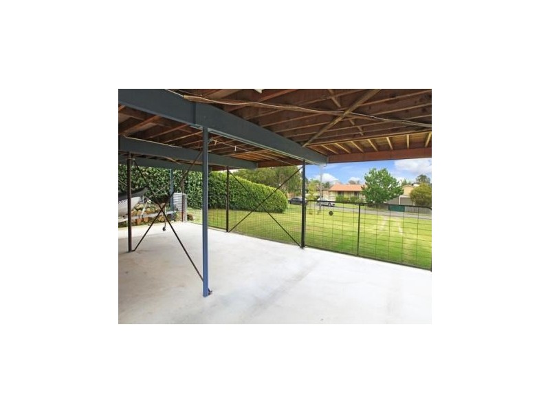 8 Pyree Street, Greenwell Point NSW 2540