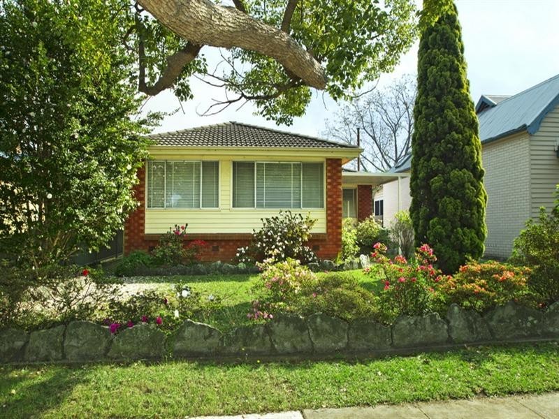 51 Bridge Road, Nowra NSW 2541