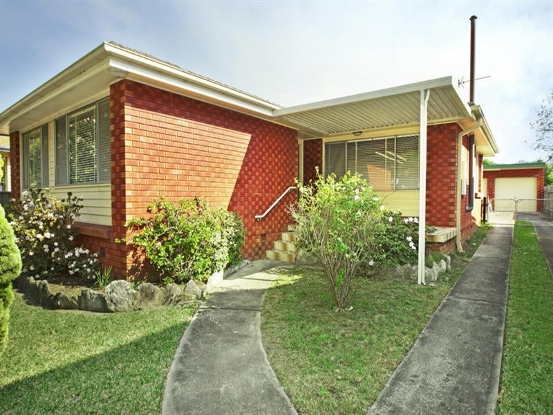 51 Bridge Road, Nowra NSW 2541